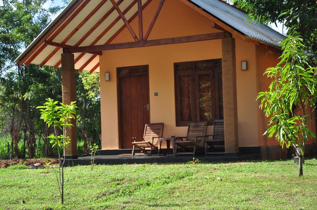 Liyon Rest Hotel Sigiriya Exterior foto